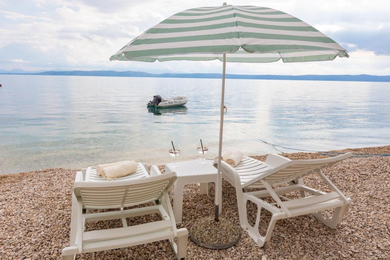 Beach Apartment Estelle Подгора Экстерьер фото